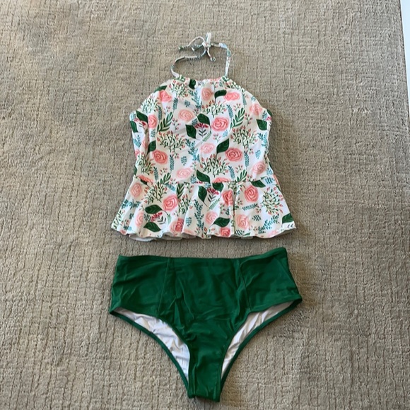 Shinesweety 2 piece swimsuit, size L - Picture 1 of 2